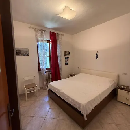شقة A Casa Di Federica *